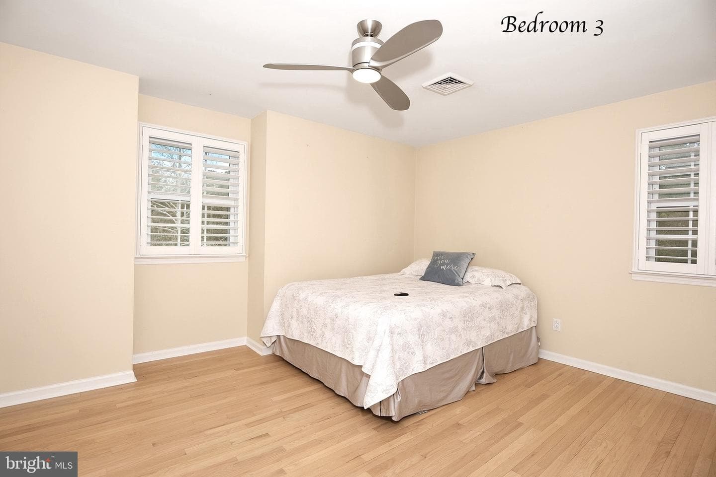 130 Carriage Lane photo 33