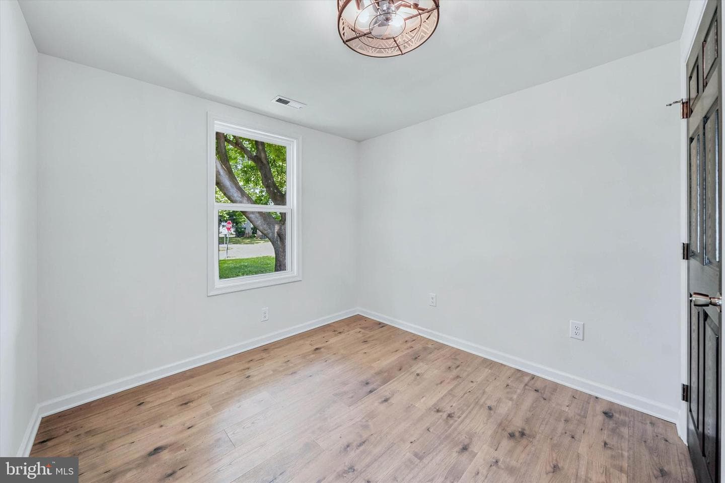 41 Beachview Avenue photo 23