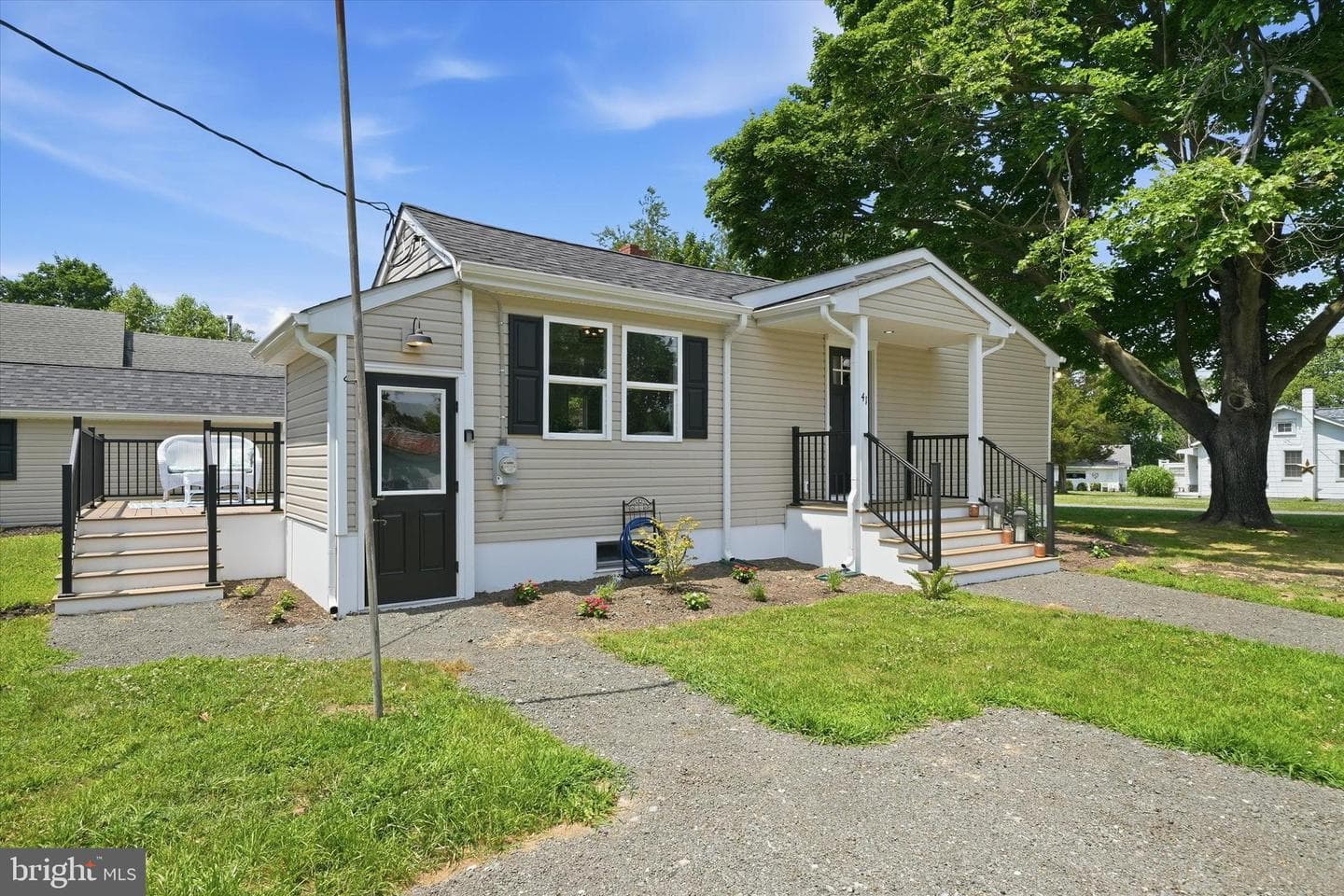 41 Beachview Avenue photo 60