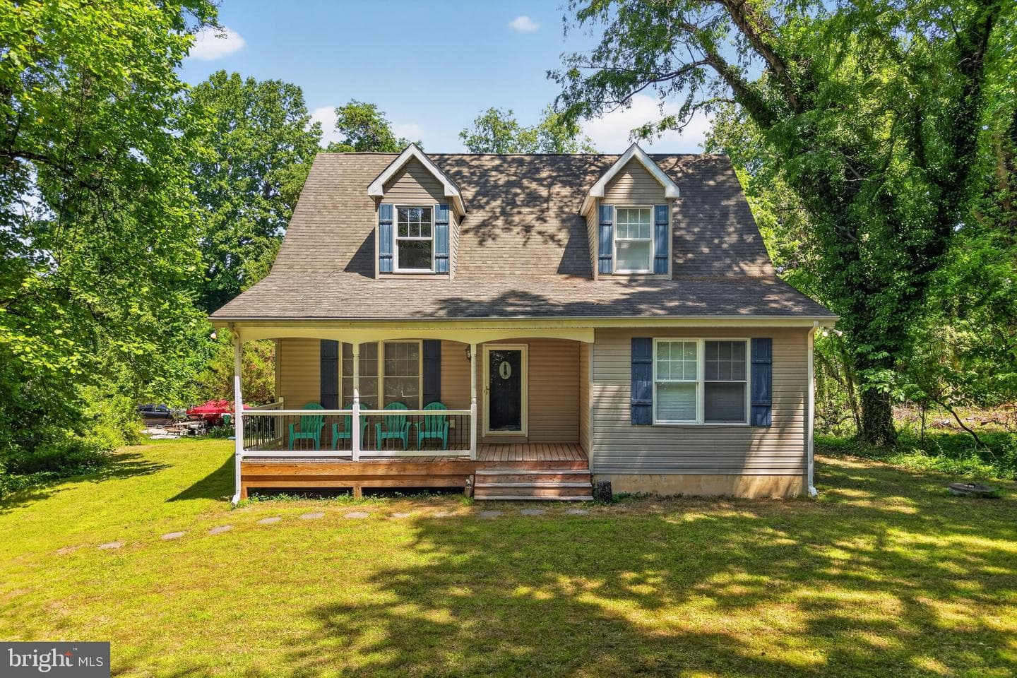 302 Cecil Avenue photo 1