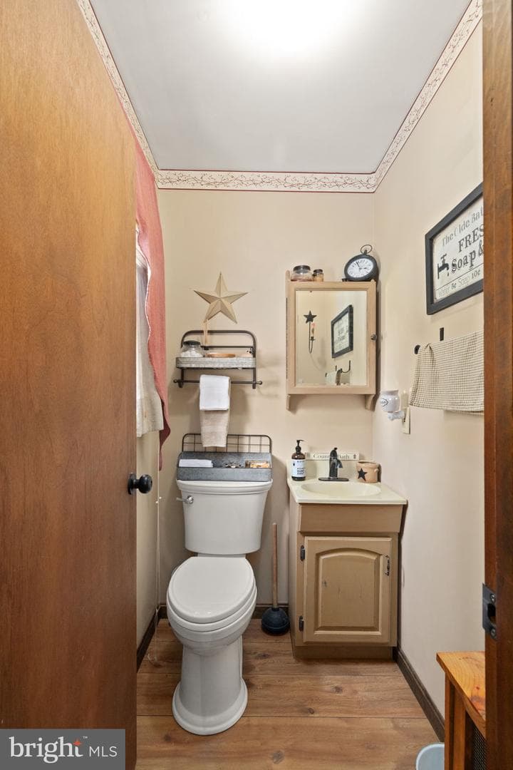 75 Macintosh Drive photo 17