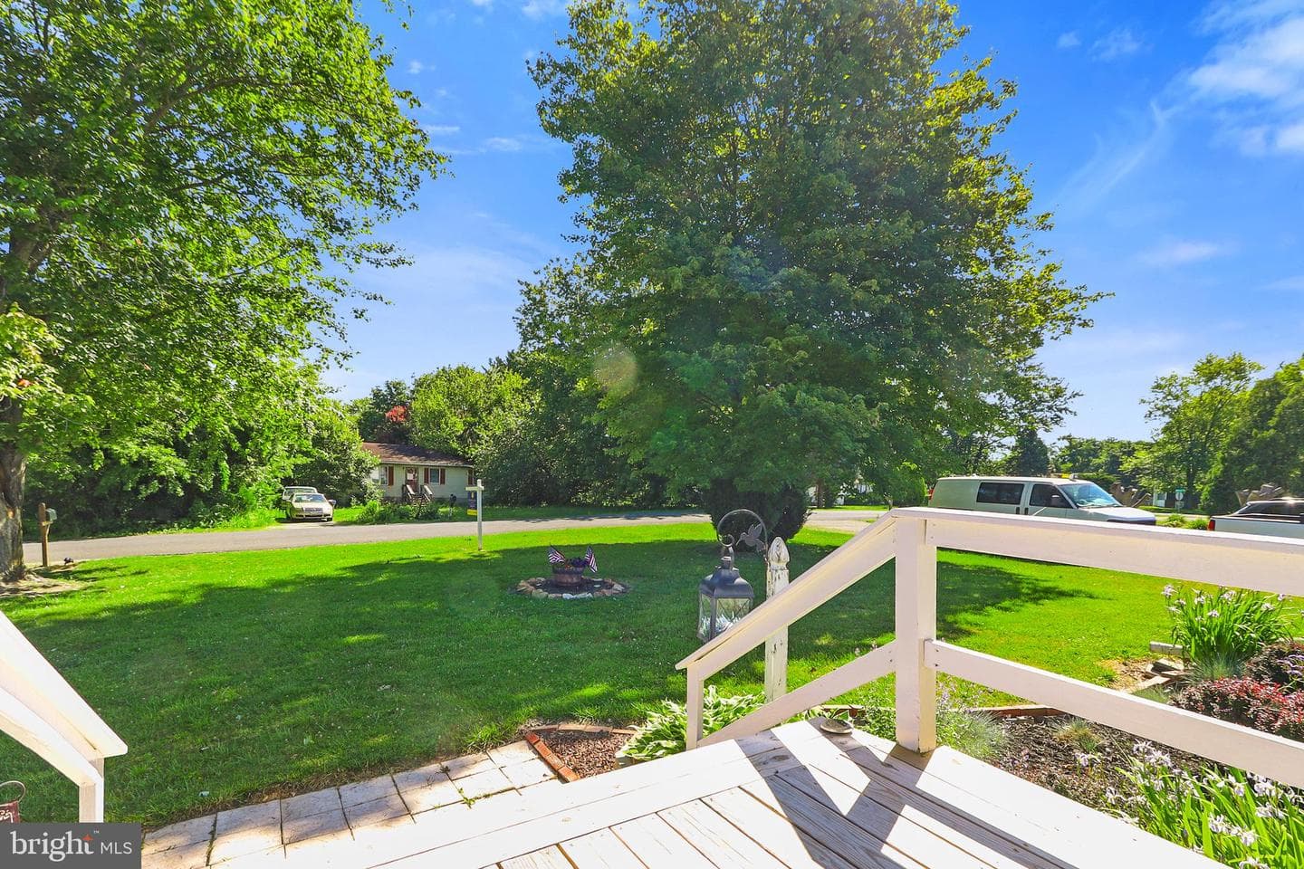 75 Macintosh Drive photo 33