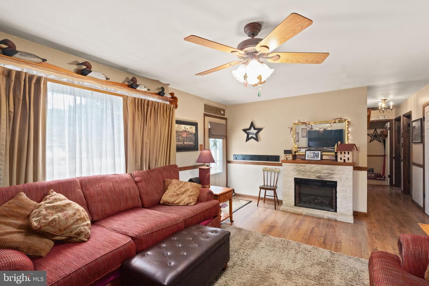 75 Macintosh Drive photo 4