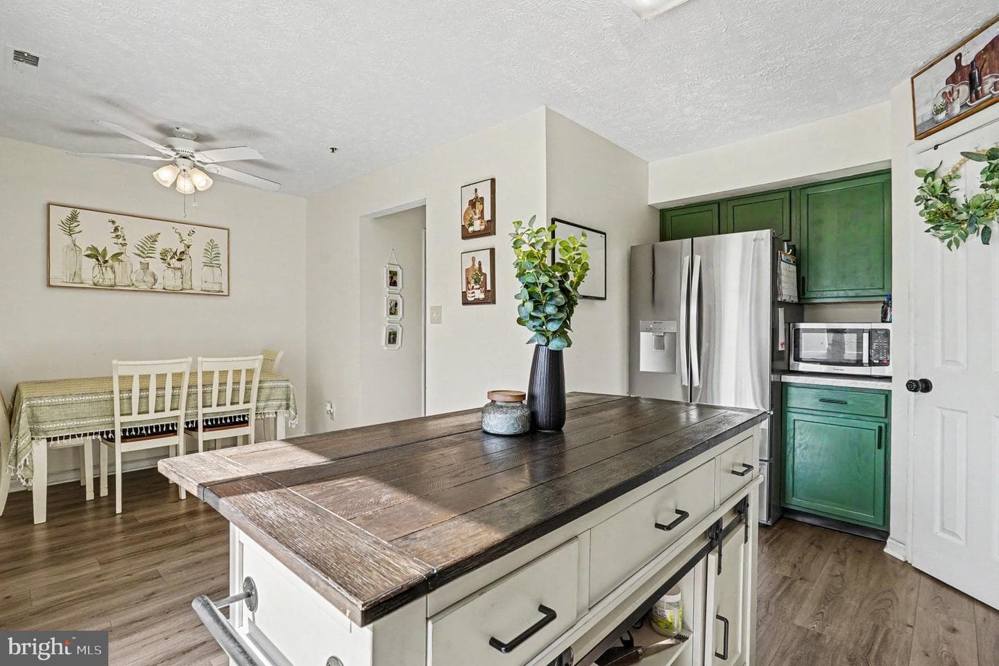 35 Chartwell Court photo 11