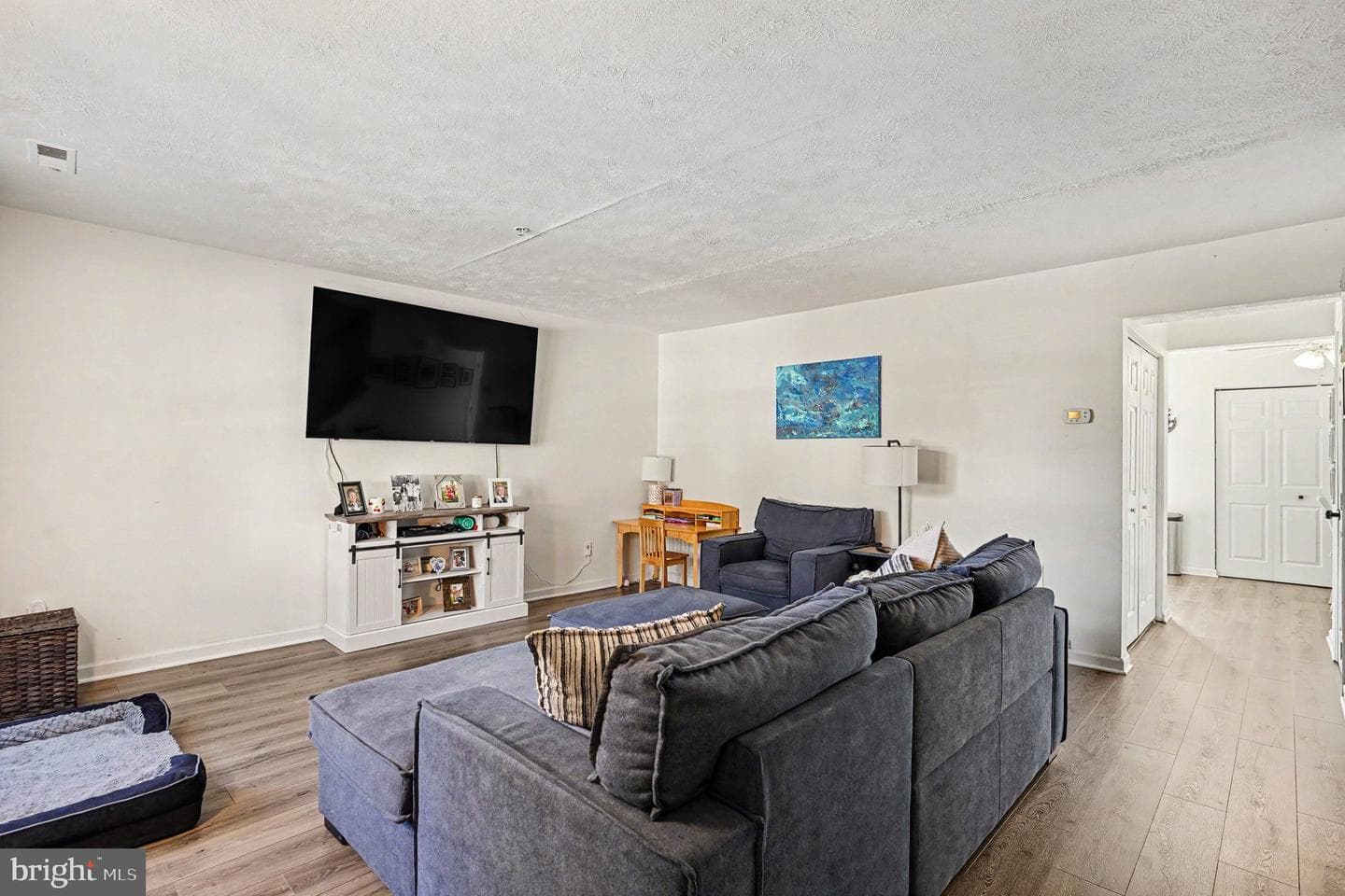 35 Chartwell Court photo 5