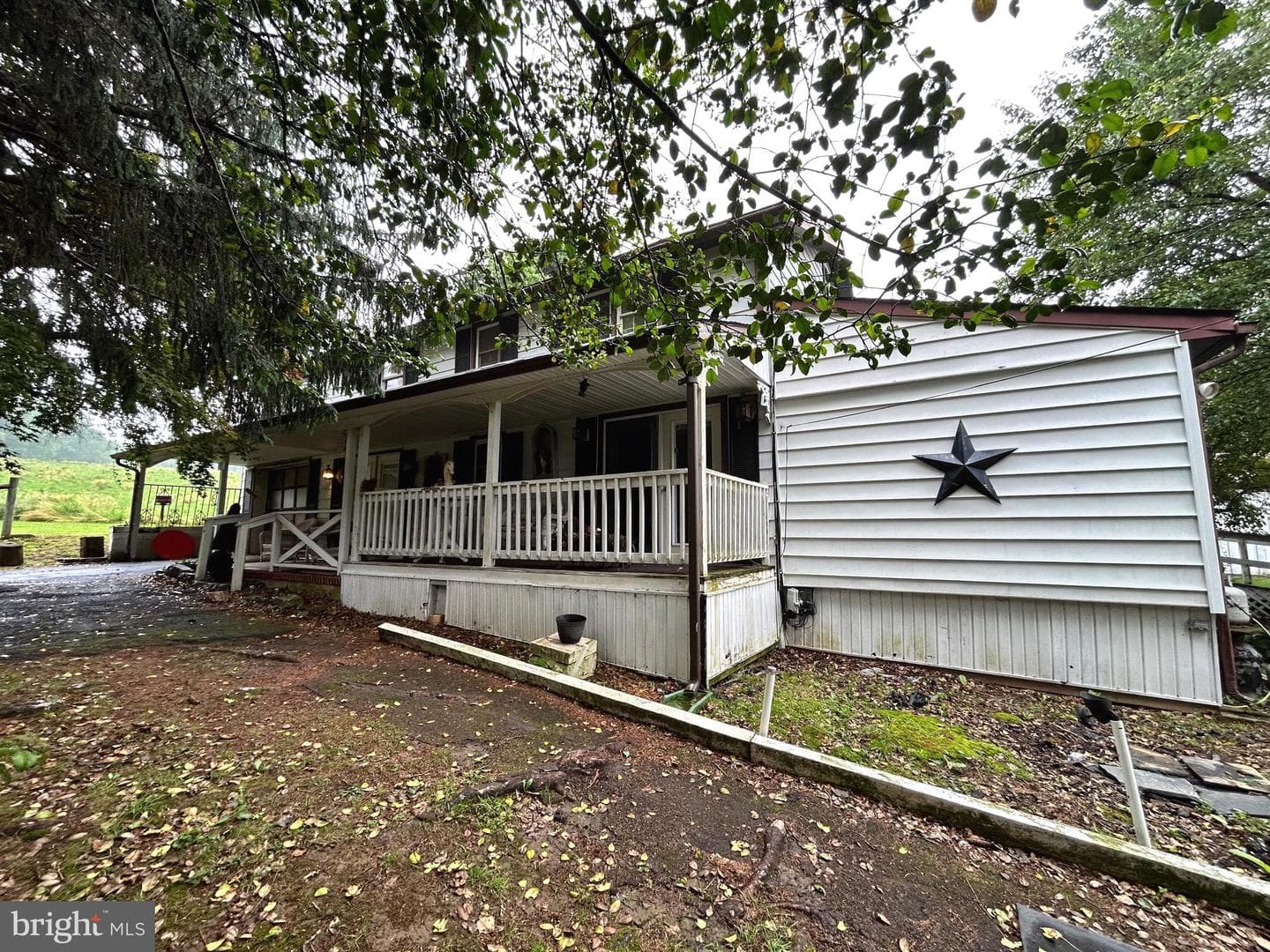 225 Johnson Road photo 5
