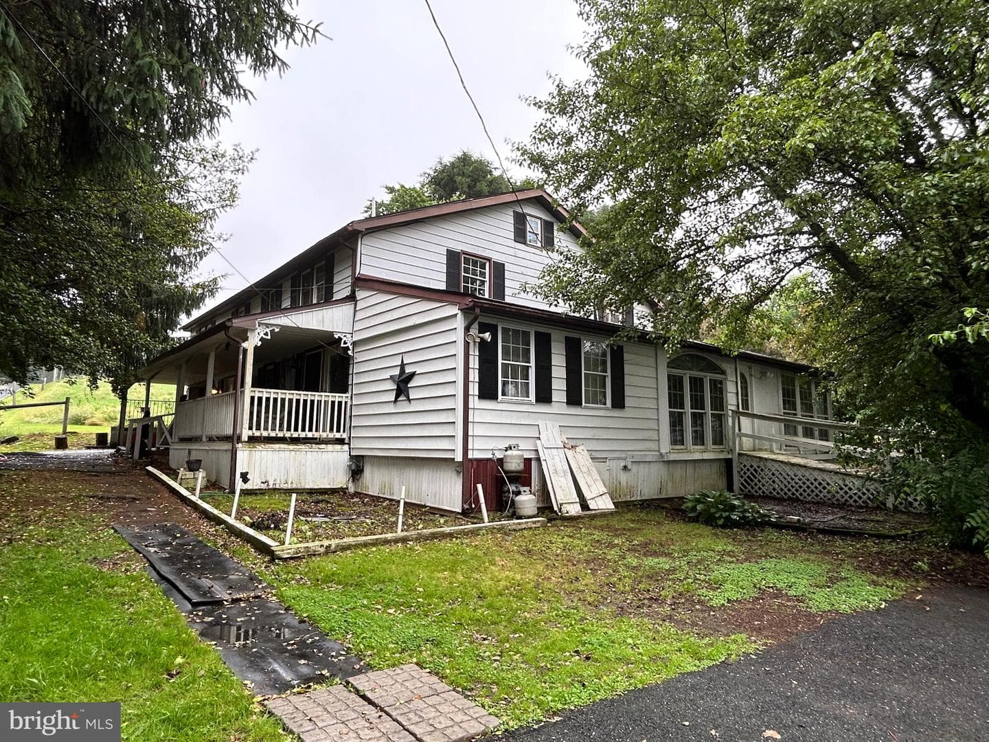 225 Johnson Road photo 6
