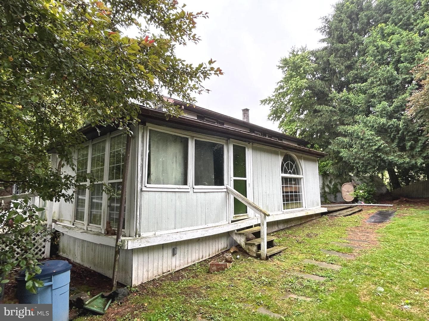 225 Johnson Road photo 9