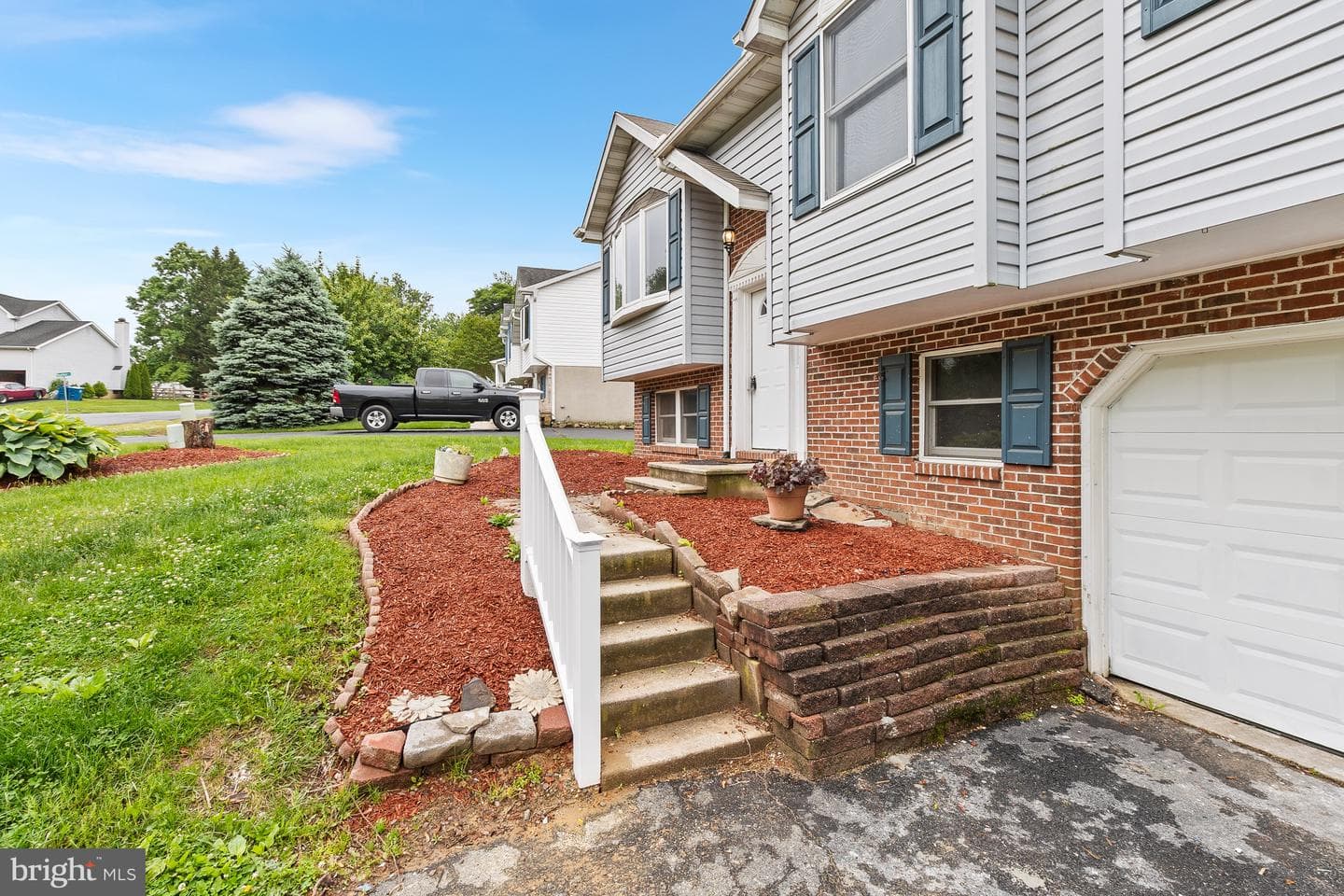 107 Highland Drive photo 3