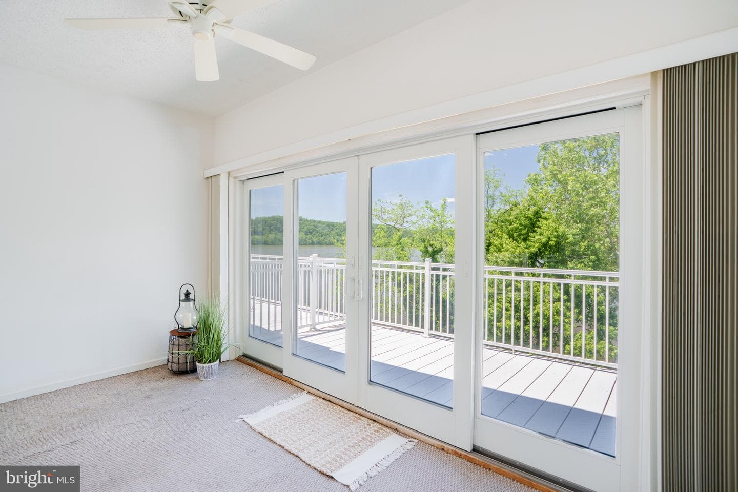118 Rowland Dr photo 10