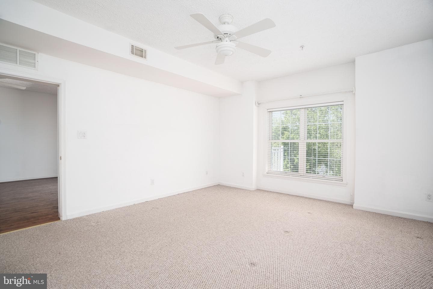 118 Rowland Dr photo 13