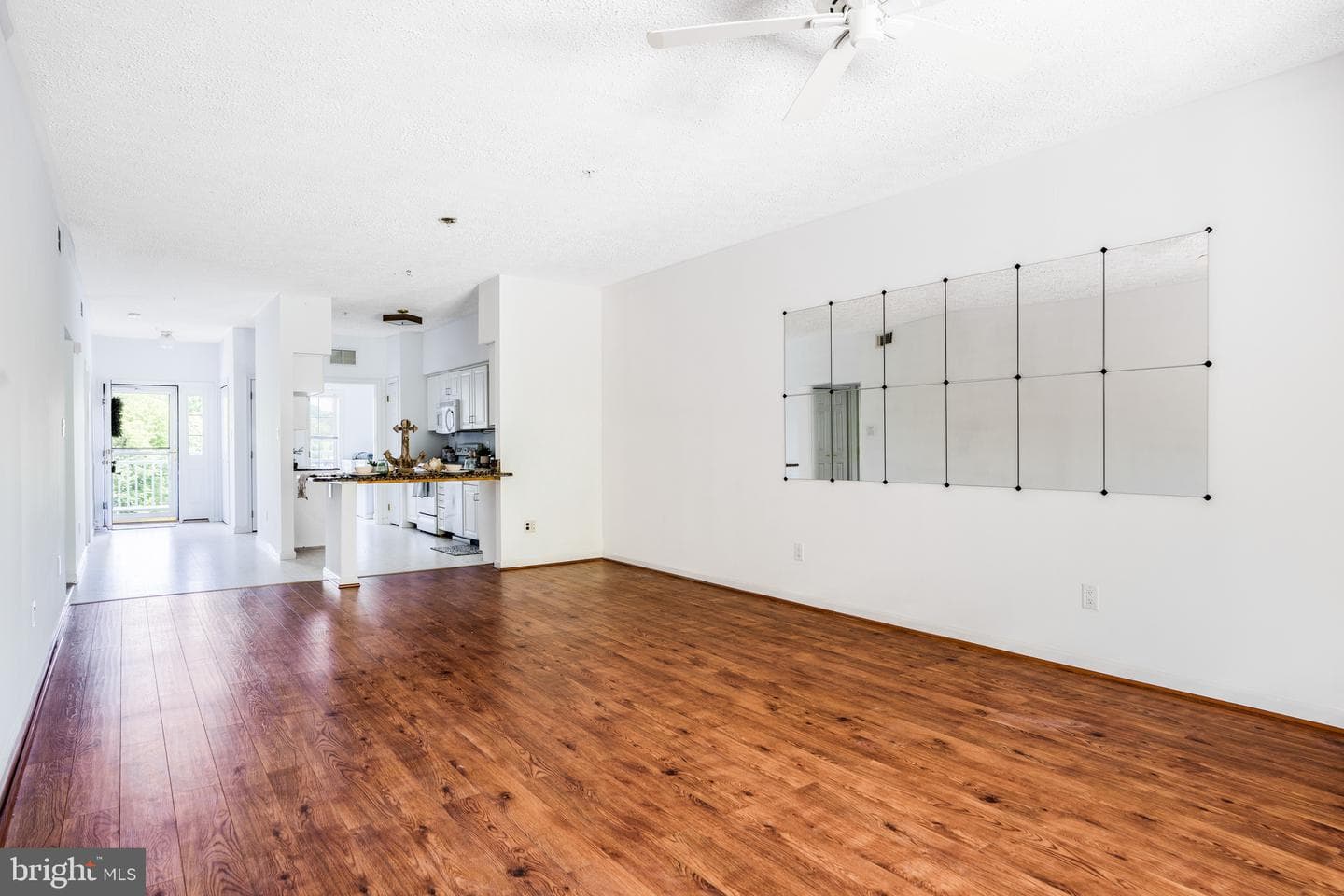 118 Rowland Dr photo 9