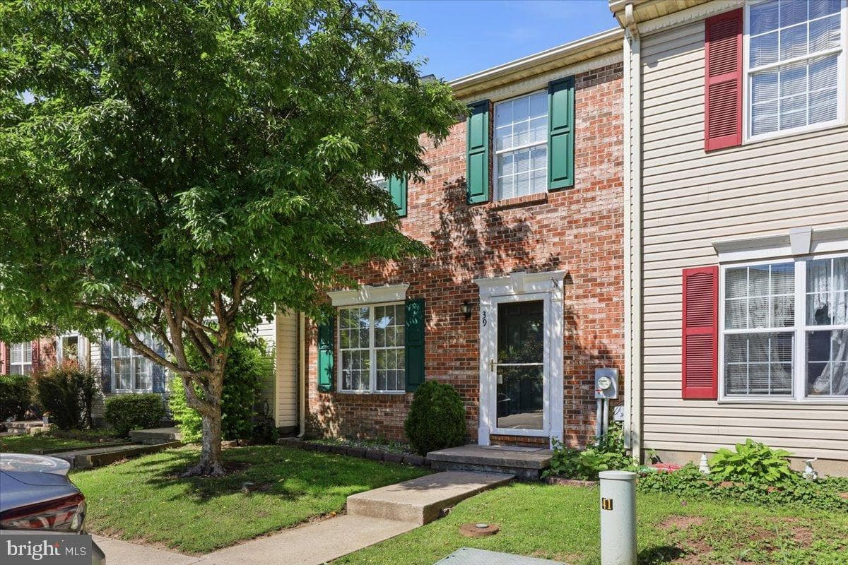 39 Chartwell Court photo 4