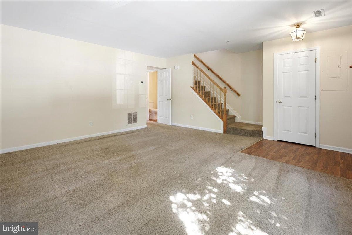39 Chartwell Court photo 9