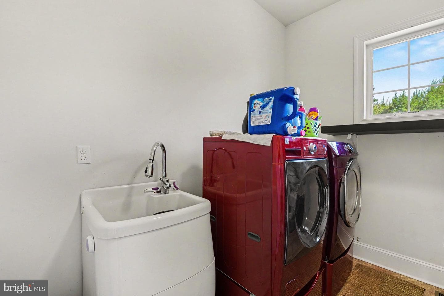 627 Doctor Miller Road photo 24