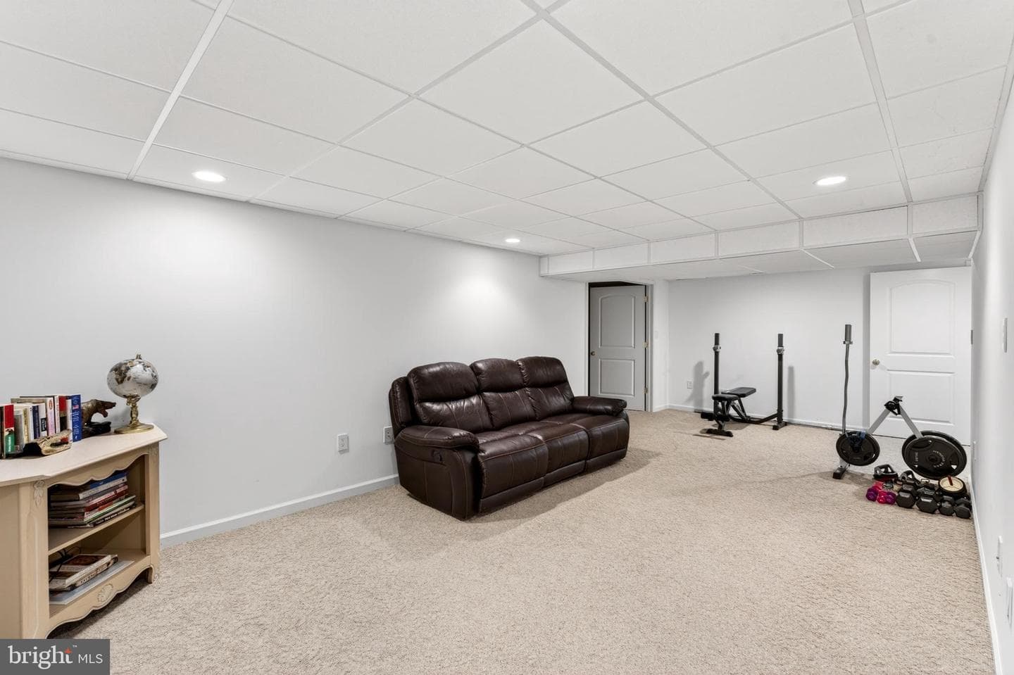 100 Longview Drive photo 45