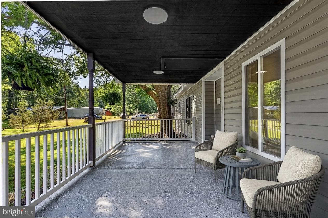 120 Long Beach Road photo 5