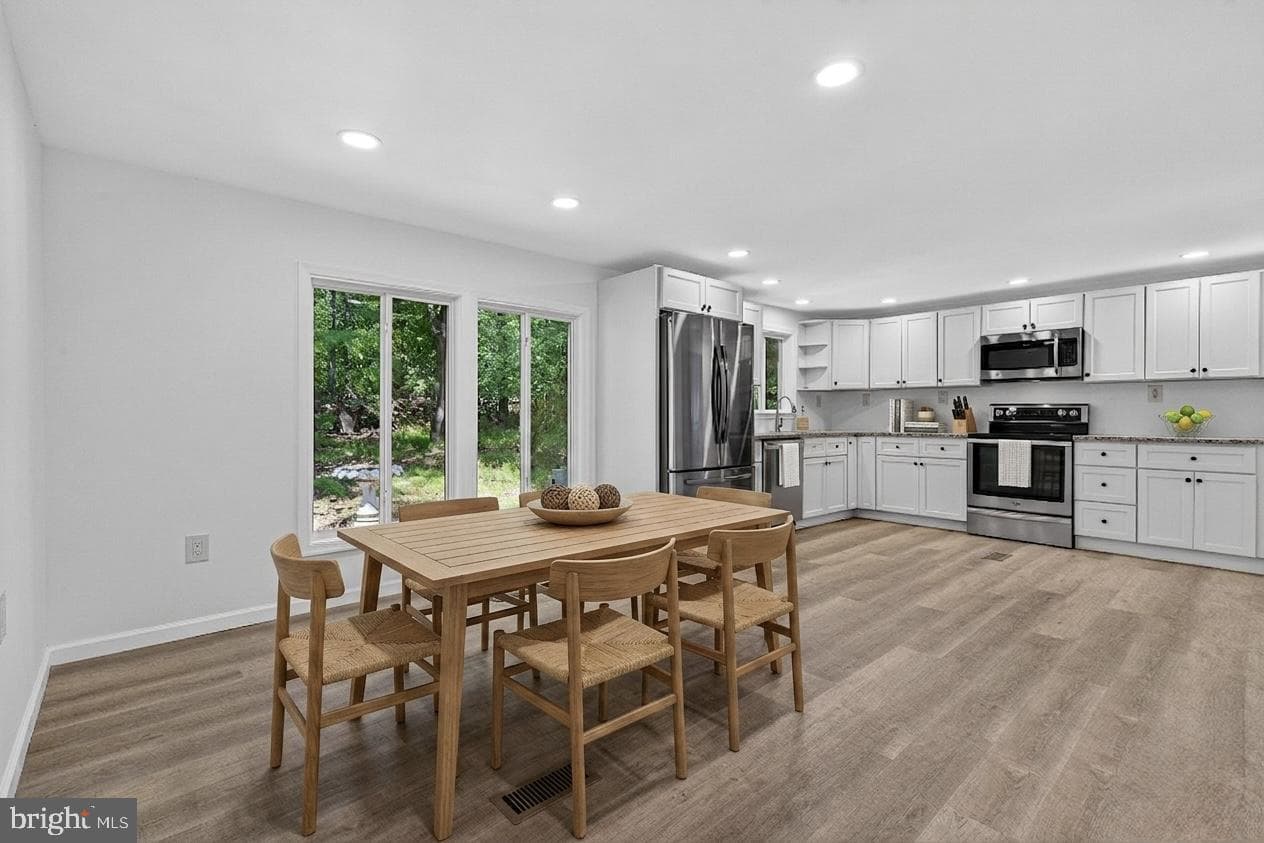 120 Long Beach Road photo 8