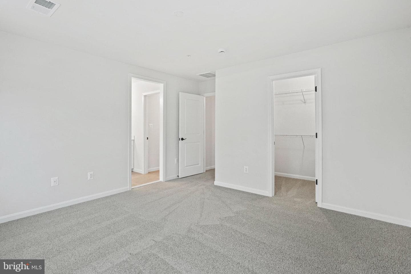 136 Catalpa Drive photo 20