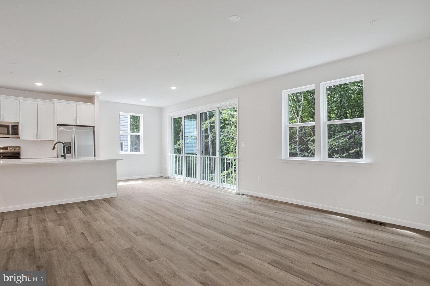 104 Catalpa Drive photo 17