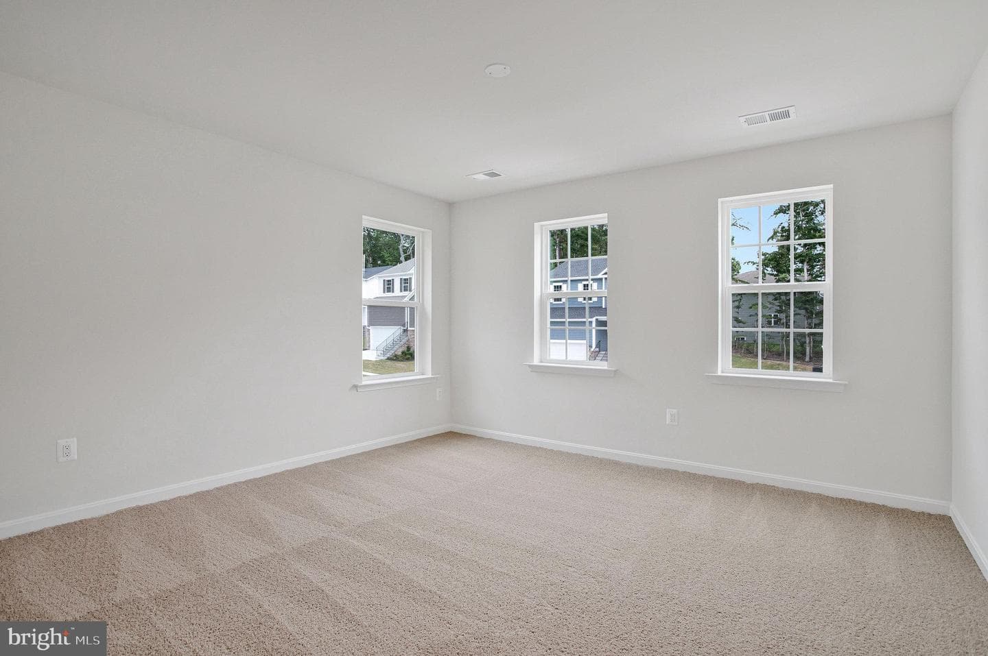 104 Catalpa Drive photo 18