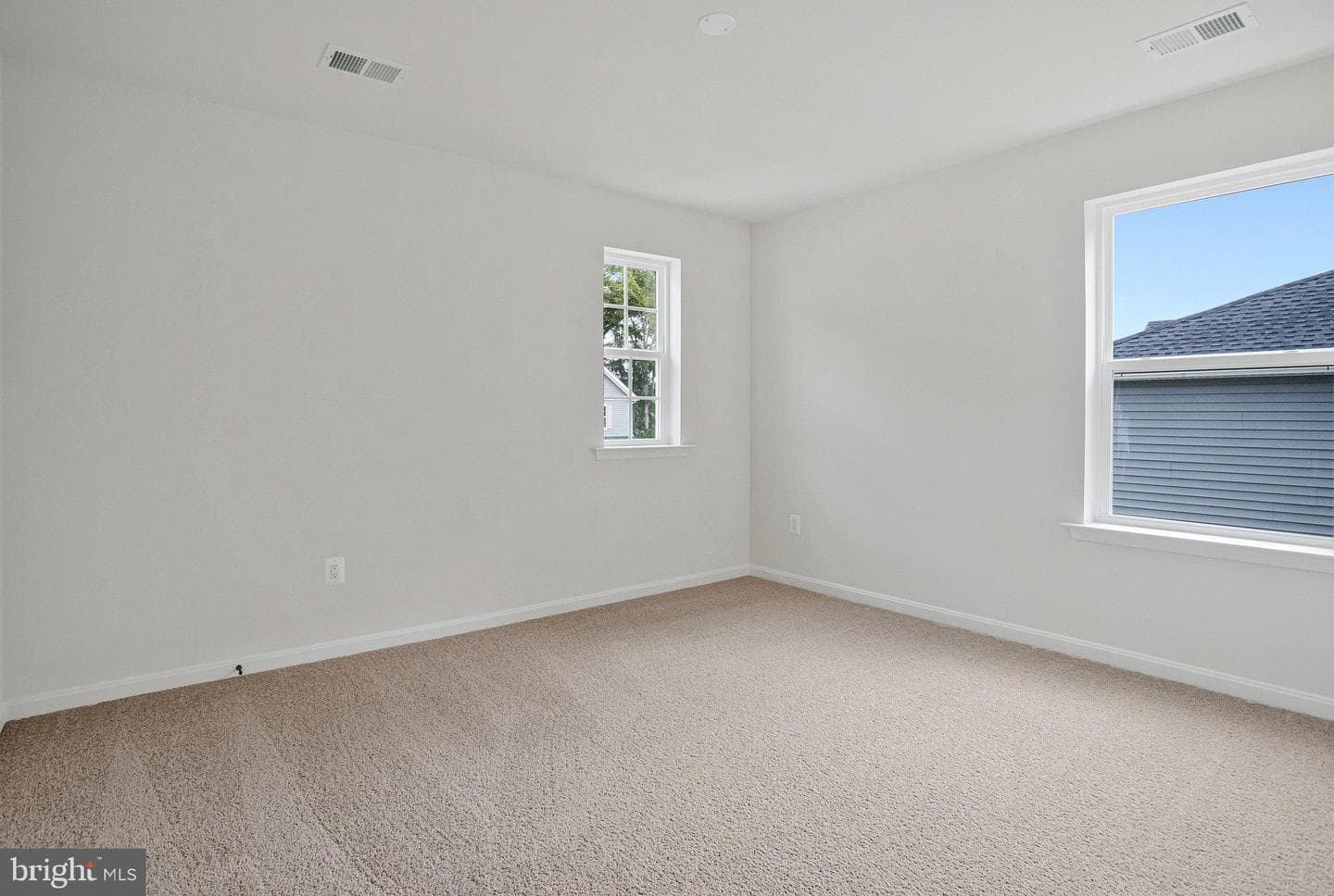 104 Catalpa Drive photo 28