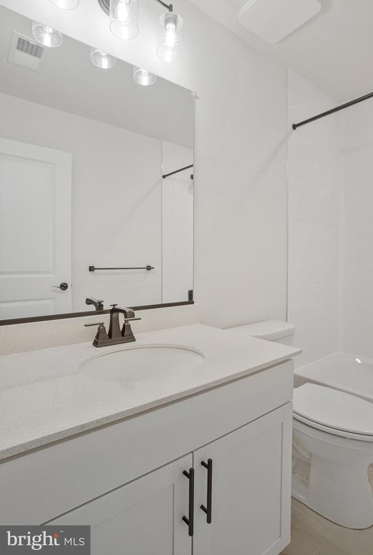 104 Catalpa Drive photo 31