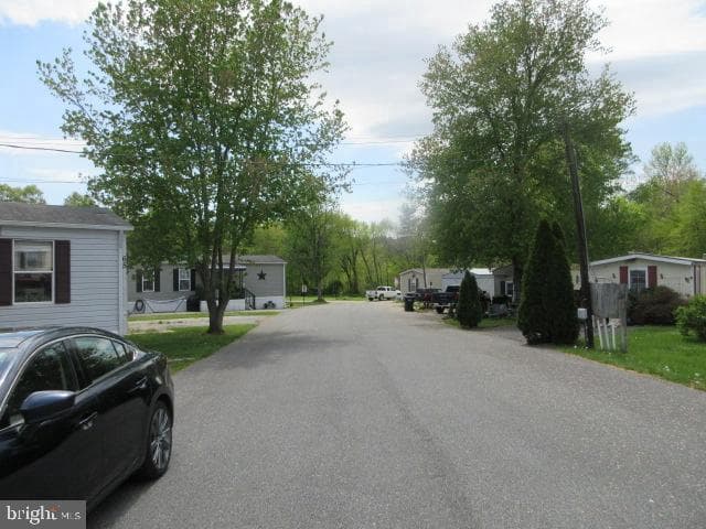 67 Saint Michaels Ct photo 8
