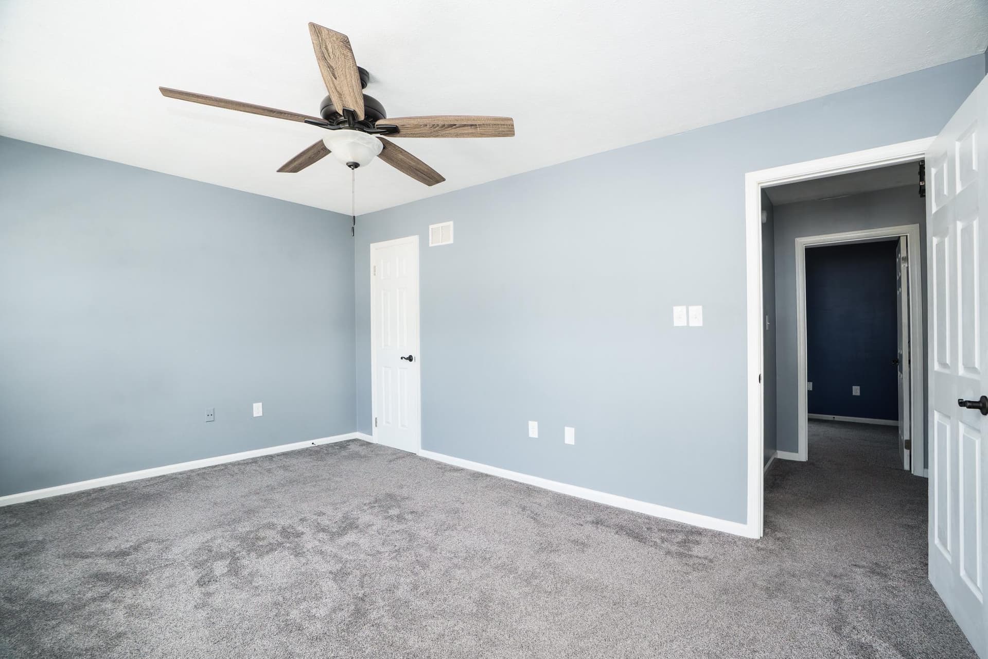 129 Mahogany Drive photo 12