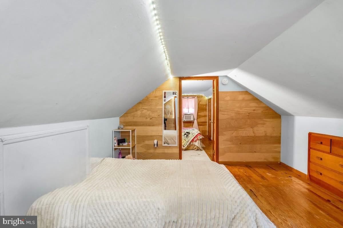 1459 Glebe Road photo 12