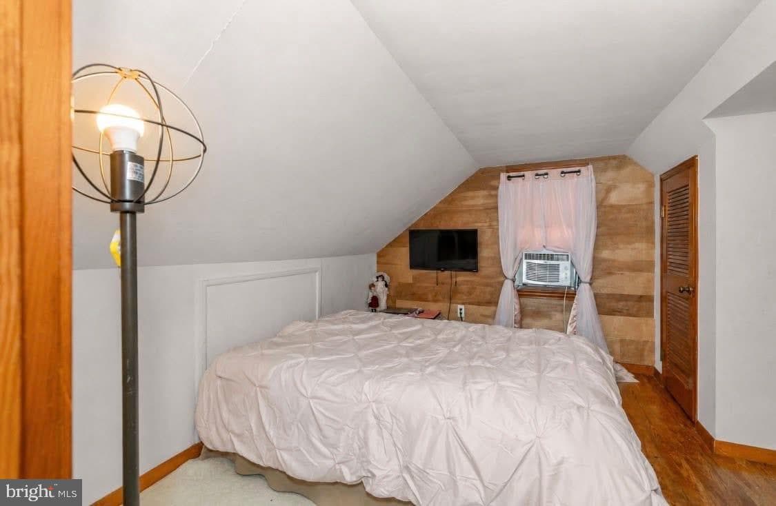 1459 Glebe Road photo 14