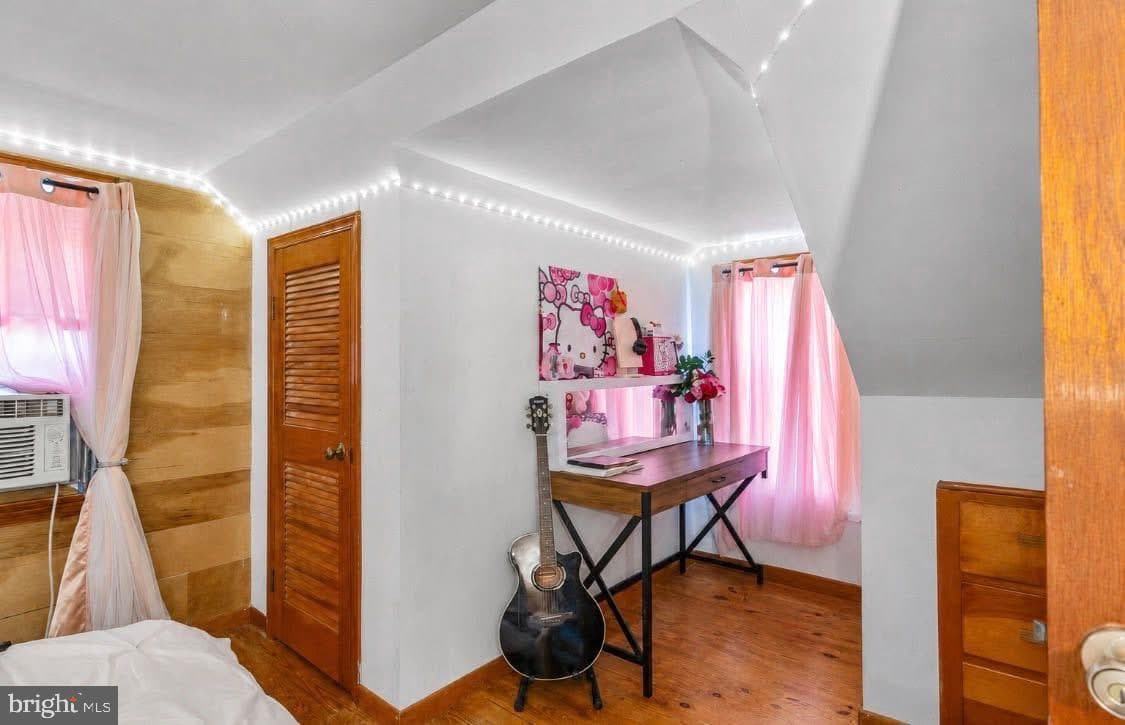 1459 Glebe Road photo 15