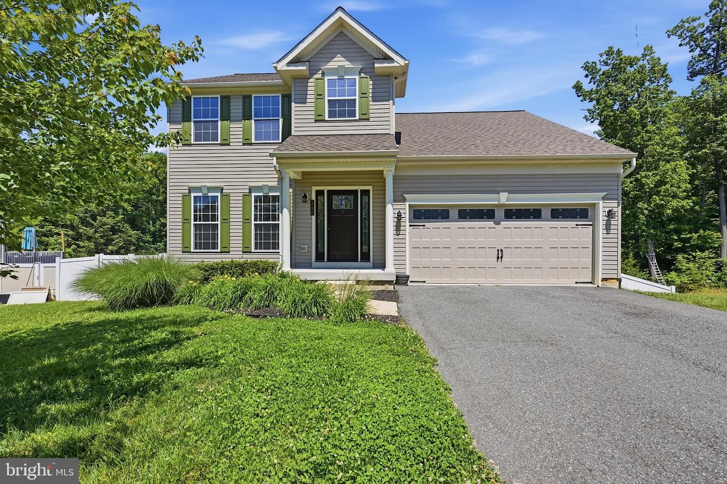 146 Flintstone Drive, North East