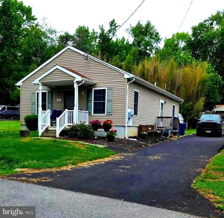 420 Charlestown Place photo 20