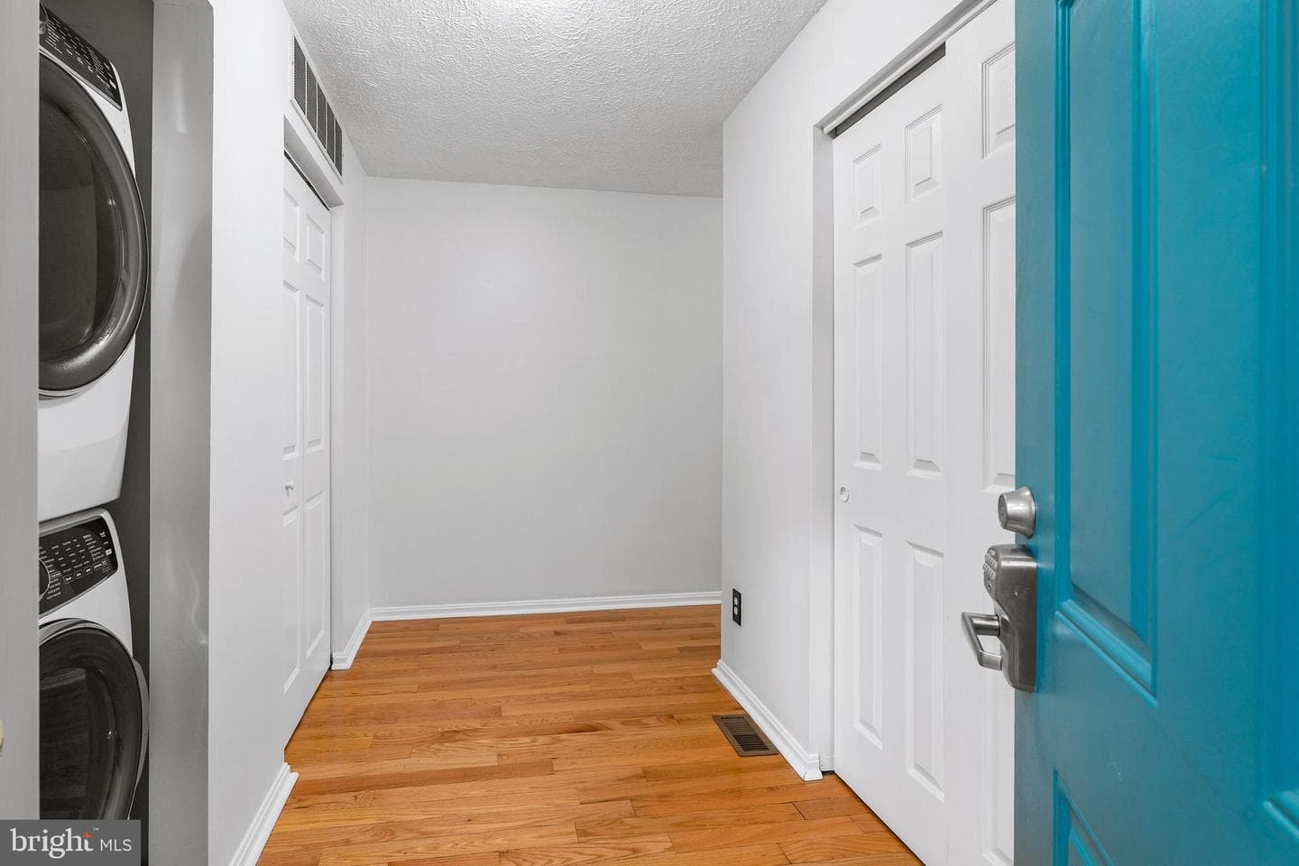 205 Rowland Drive photo 3