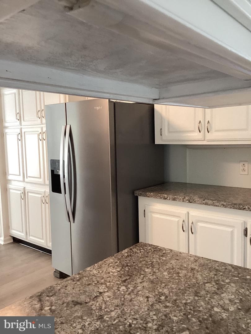 11 Wildwood Ln photo 3