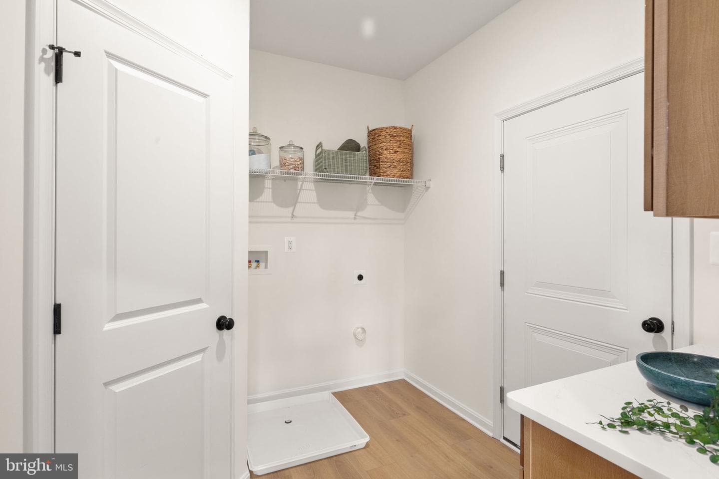 117 Nell St photo 27