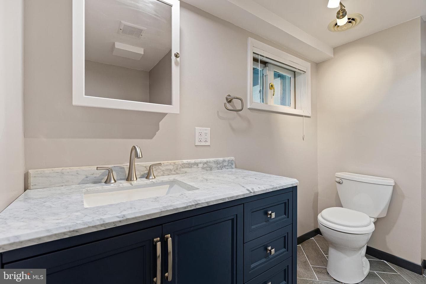 155 Edgewater Drive photo 28