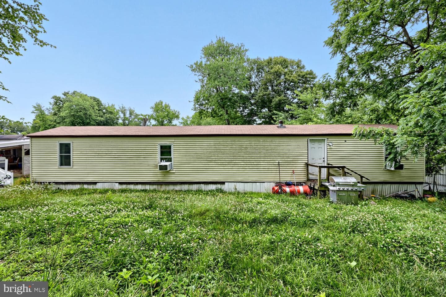 107 Michigan Court photo 25