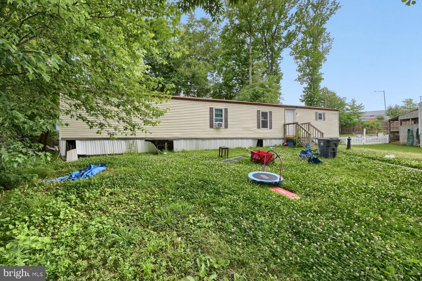 107 Michigan Court photo 3