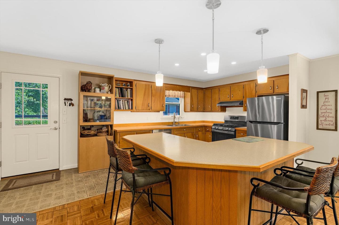 224 Tockwogh Drive photo 11