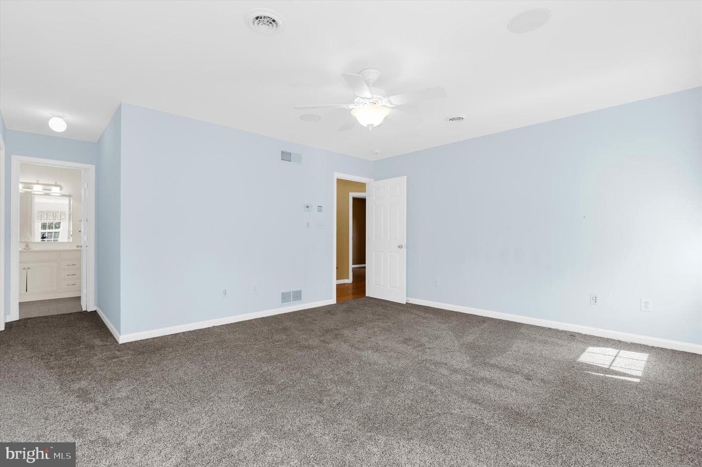 213 Ariel Avenue photo 28