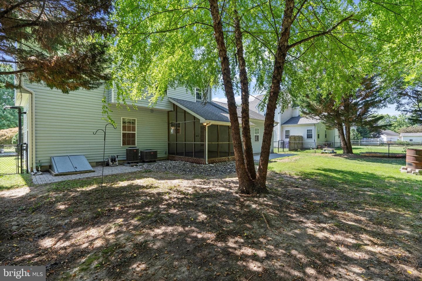 213 Ariel Avenue photo 50