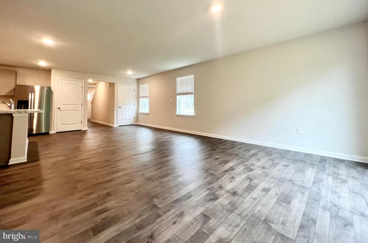 602 Heathrow Circle photo 17