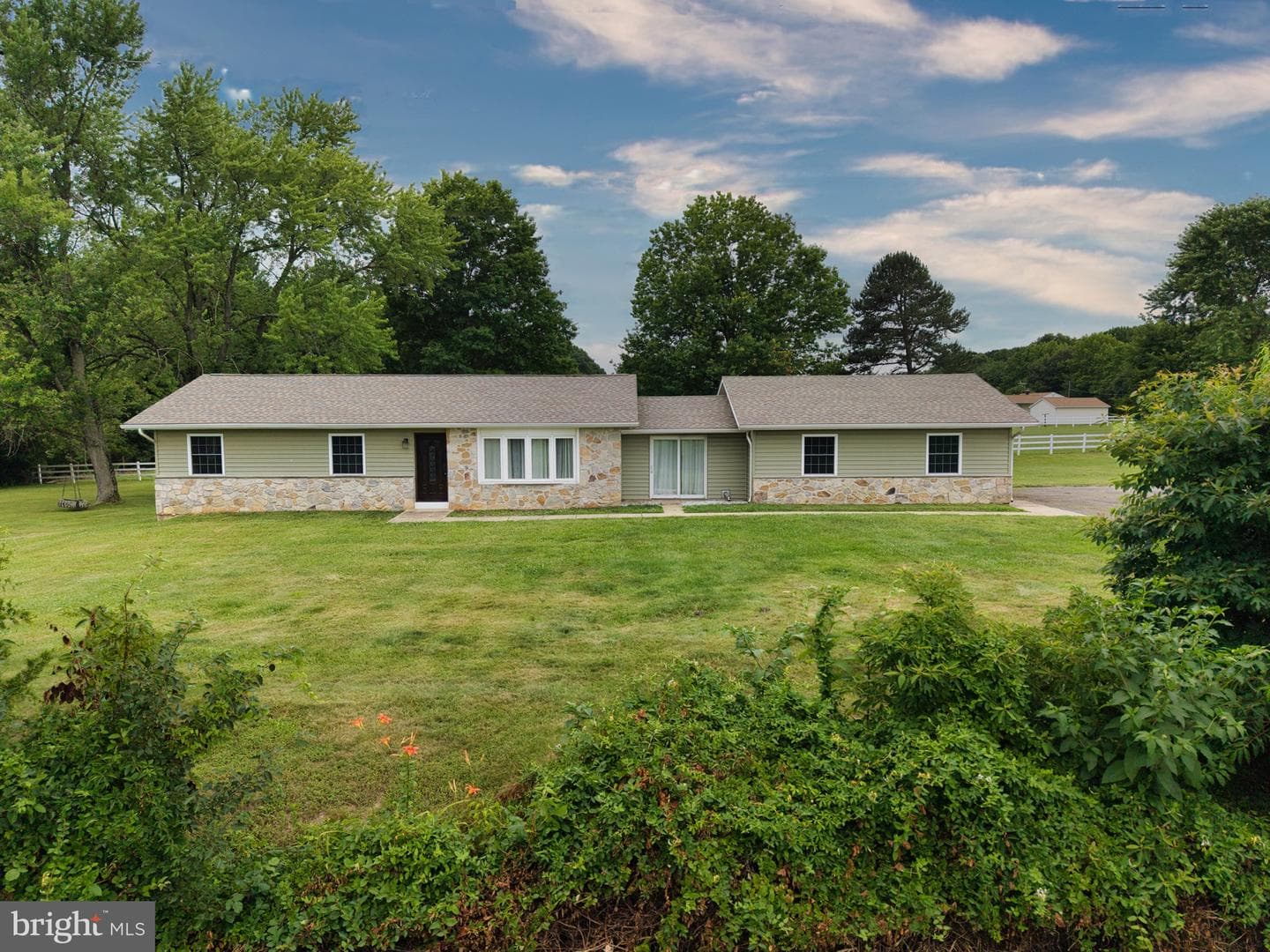 61 N Rth Simpers Road, Elkton