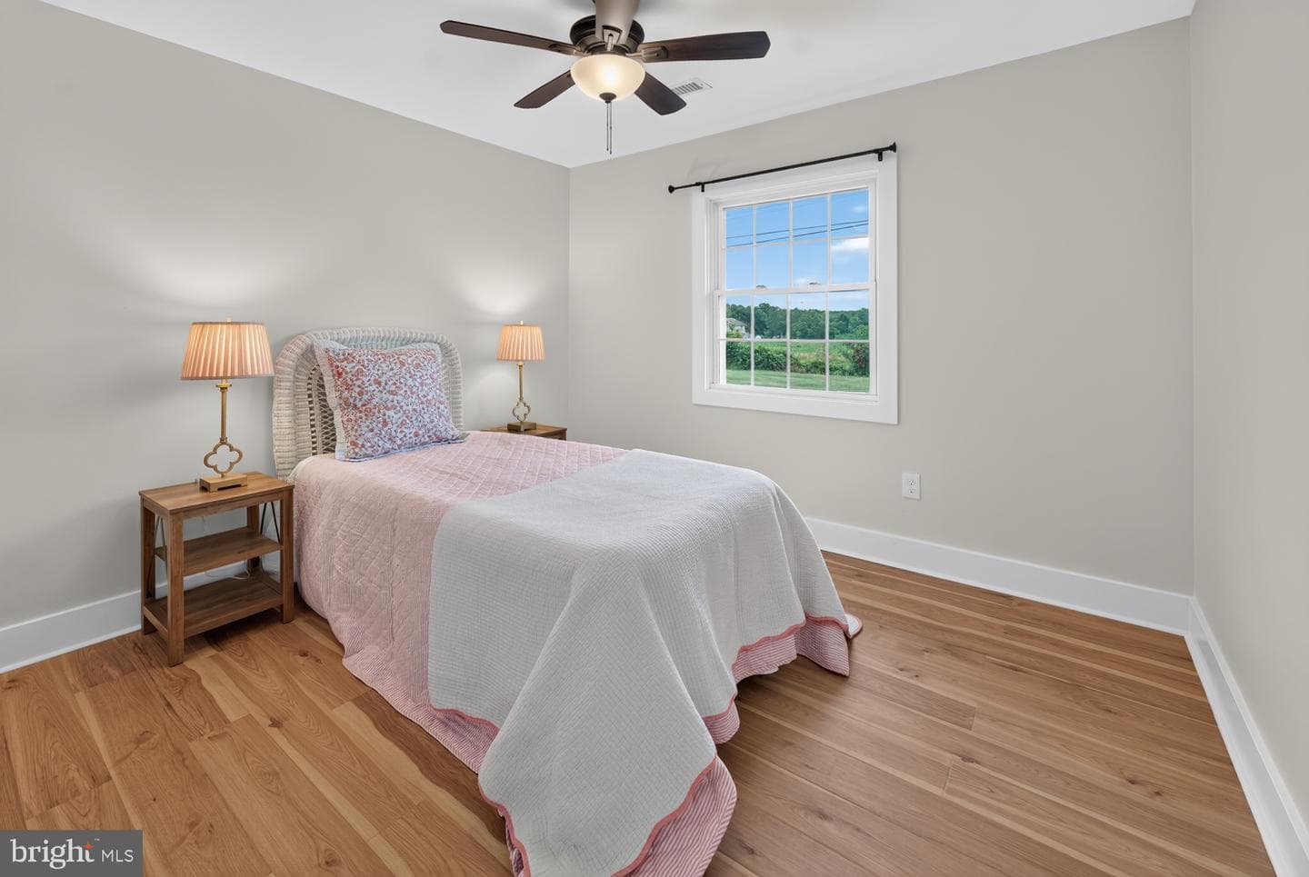 61 N Rth Simpers Road photo 47