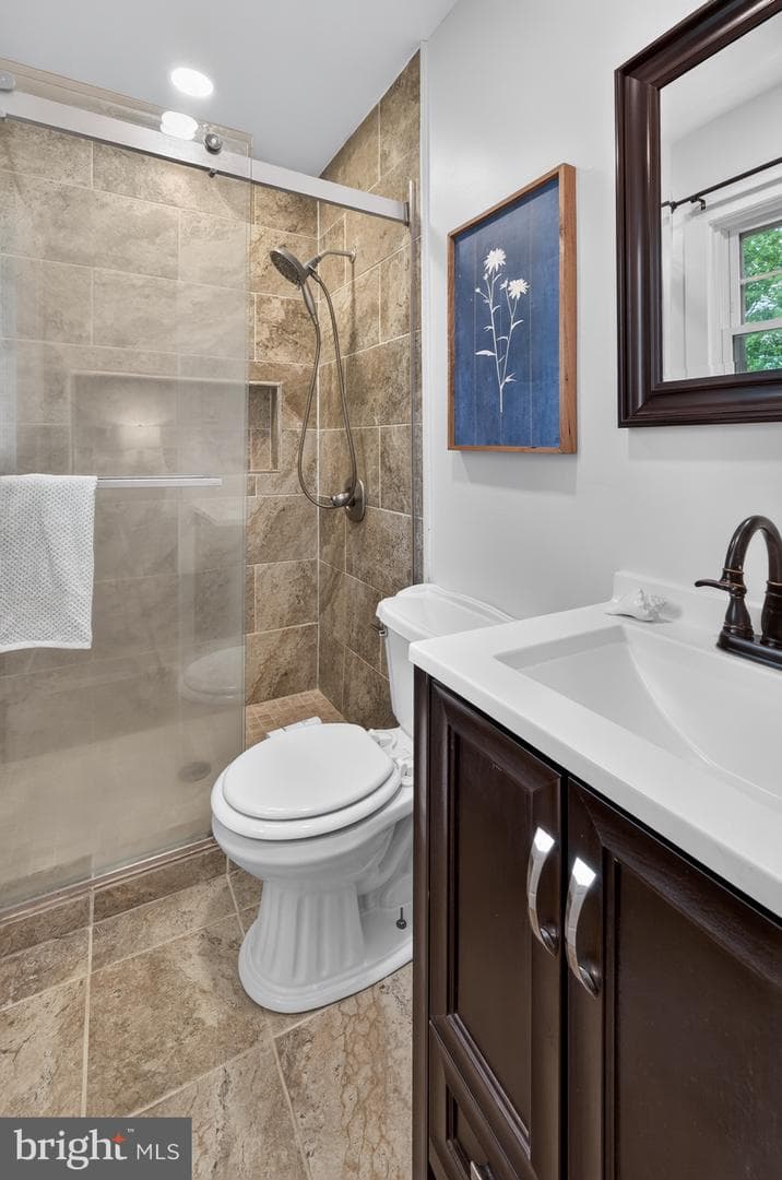 61 N Rth Simpers Road photo 55