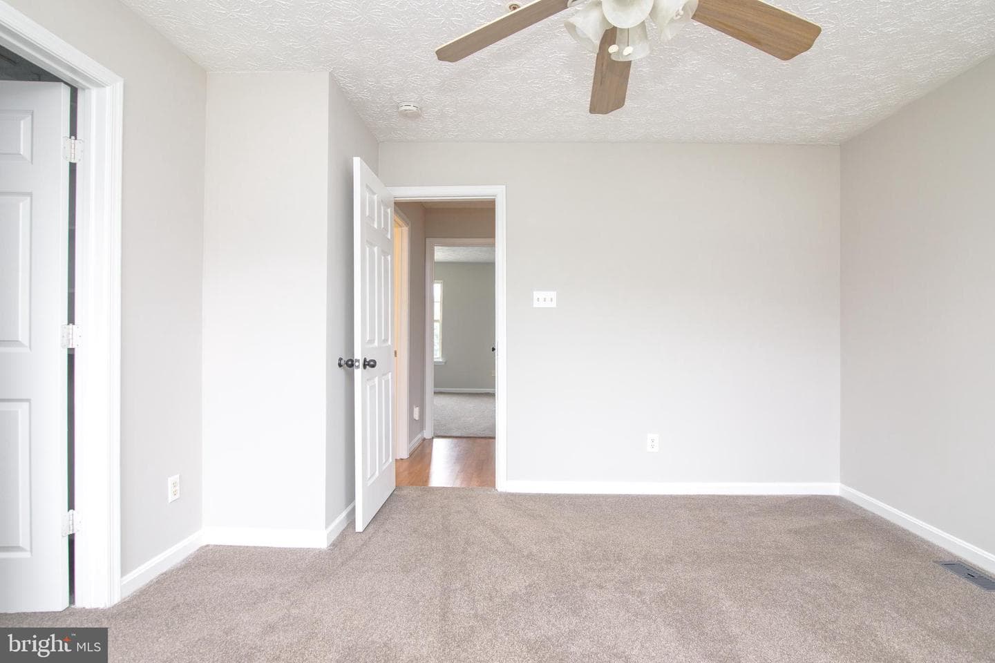503 Buttonwoods Road photo 14