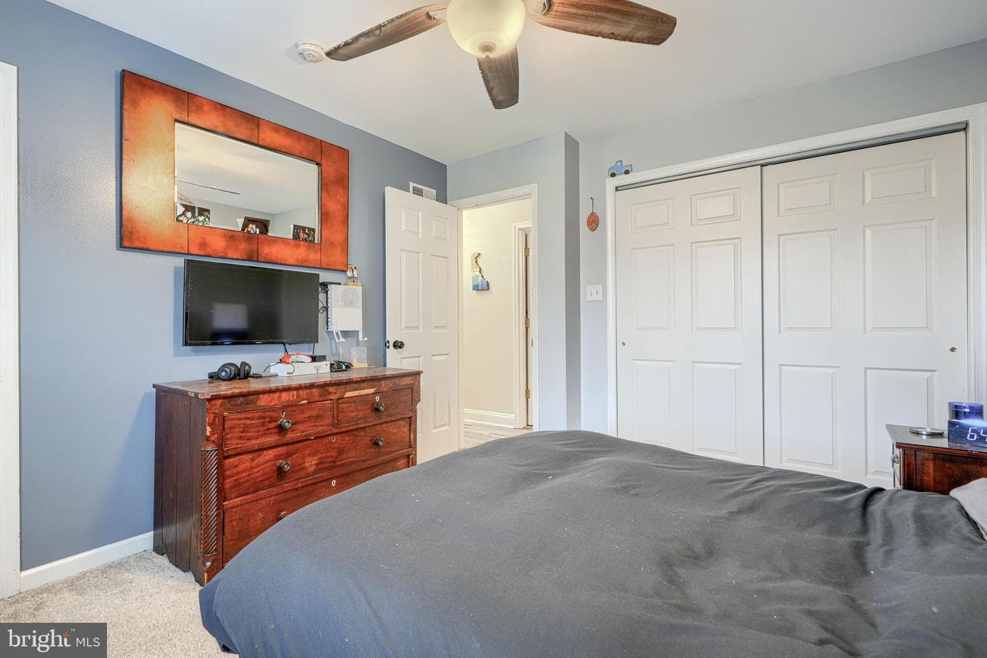 72 Catalpa Drive photo 24