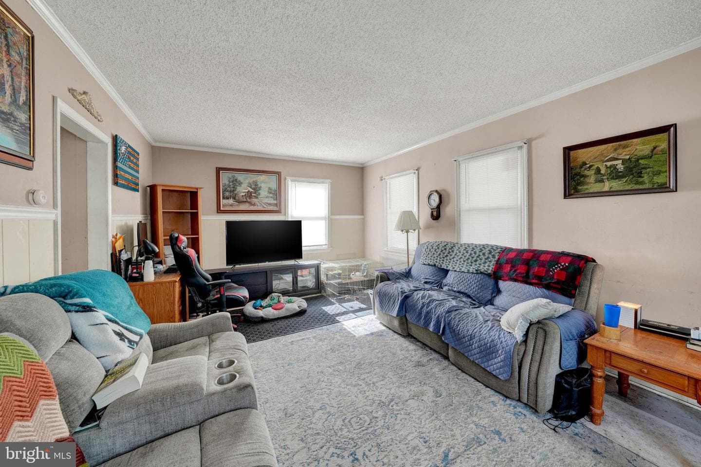 220 W Main St, Elkton